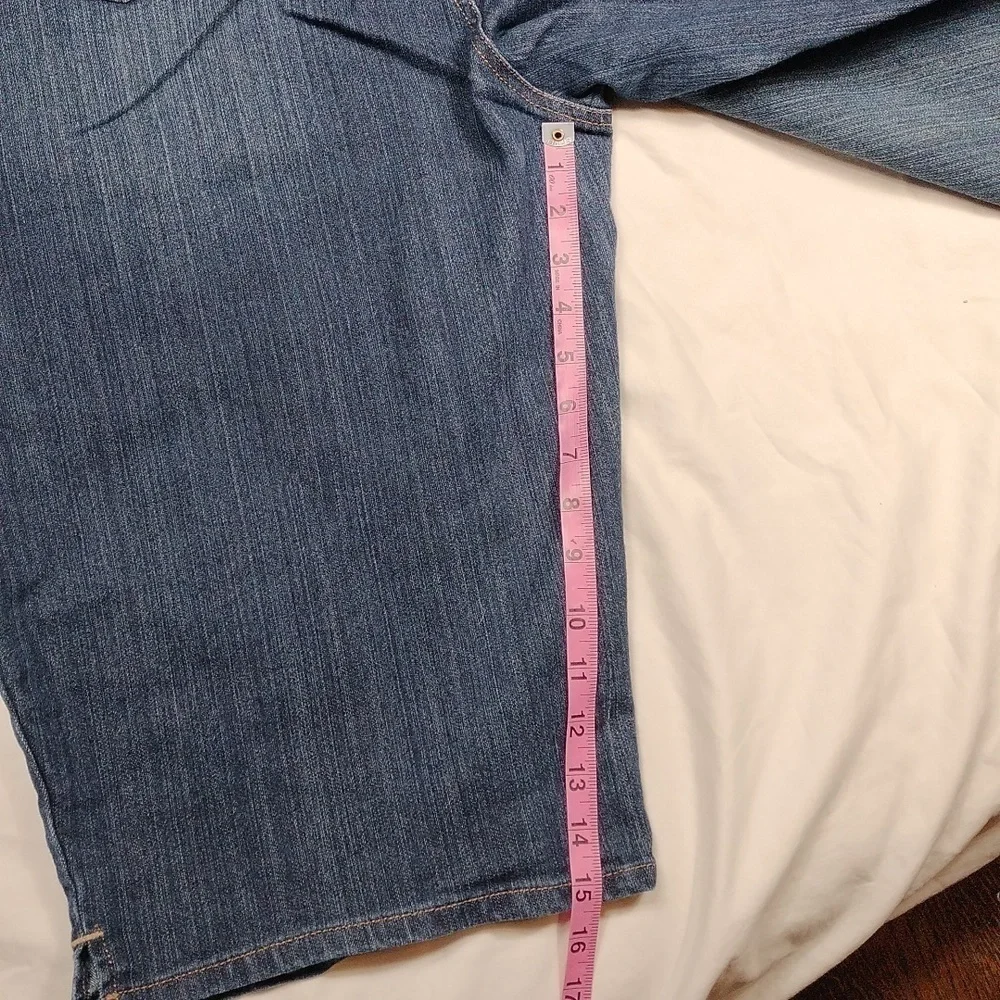 Gloria Vanderbilt women's shorts size 24W - Picture 11 of 14